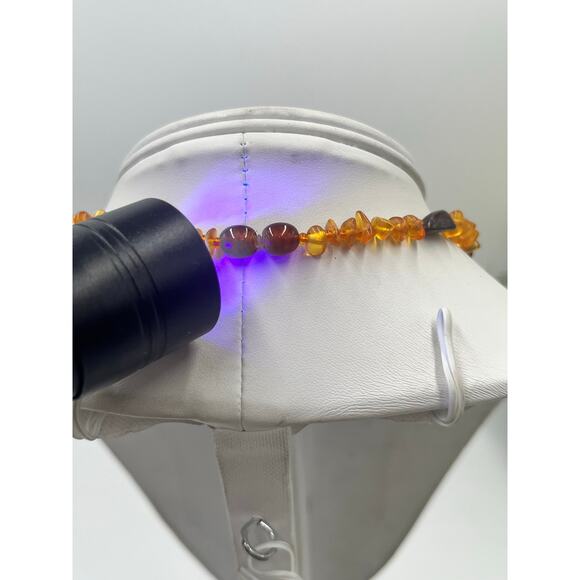 Vintage Baltic Amber Chip
Necklace 17" Graduated Beads
Honey Cognac Screw Clasp - Picture 7 of 9